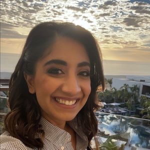 Meet your Posher, Alyssa